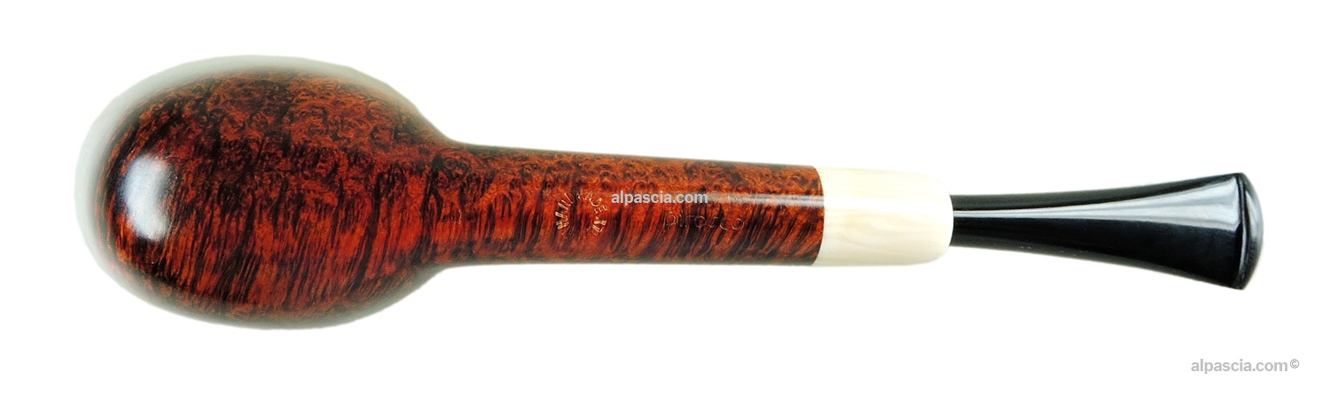 Pirocco Smooth Straight Pipe - Bottom view of the linear shank displaying the authentic maker stamps