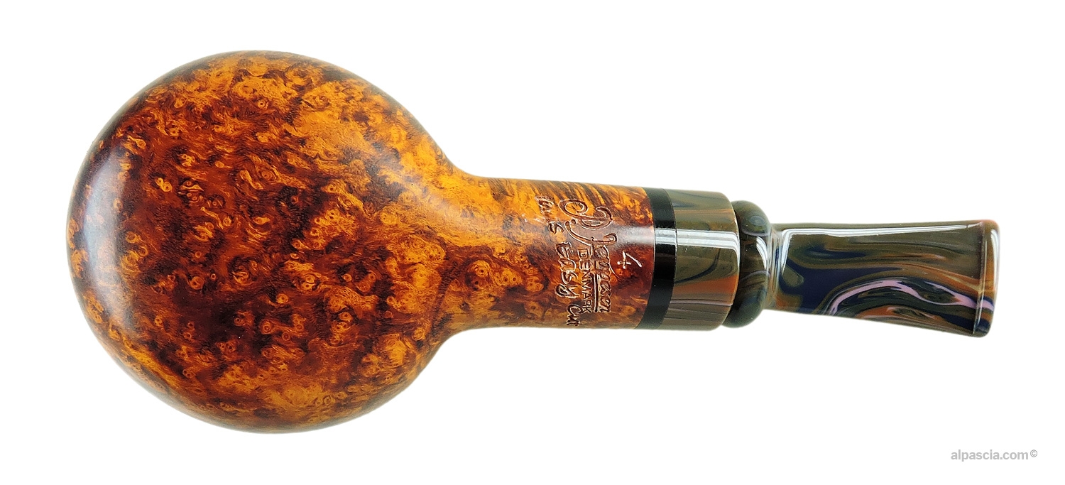 Pipa Peder Jeppesen Ida Gr. 4 Tomato - Vista inferiore del robusto cannello con la punzonatura ufficiale Grado 4