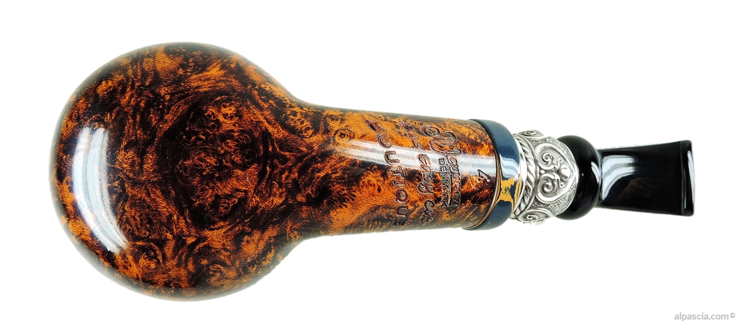 Peder Jeppesen Ida Boutique Gr. 4 Pipe - Bottom view of the curved shank displaying authentic Boutique stamps