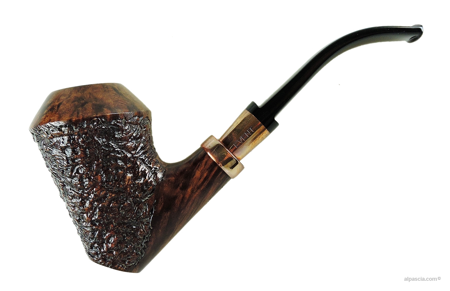 Pipa Caminetto Event 2020 - Profilo artigianale elegante con finitura di pregio e venatura definita
