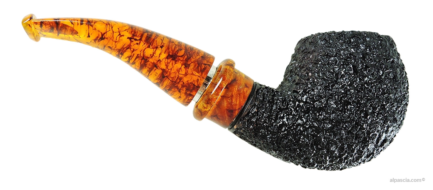 Ser Jacopo Delecta R1 C Pipe - Right side view showcasing the rugged handmade carving across the round bowl