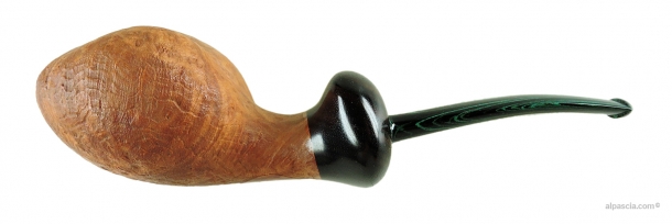 Pipa Bisonte di Michele Pascolini: Equilibrio Organico e Avanguardia Artigianale