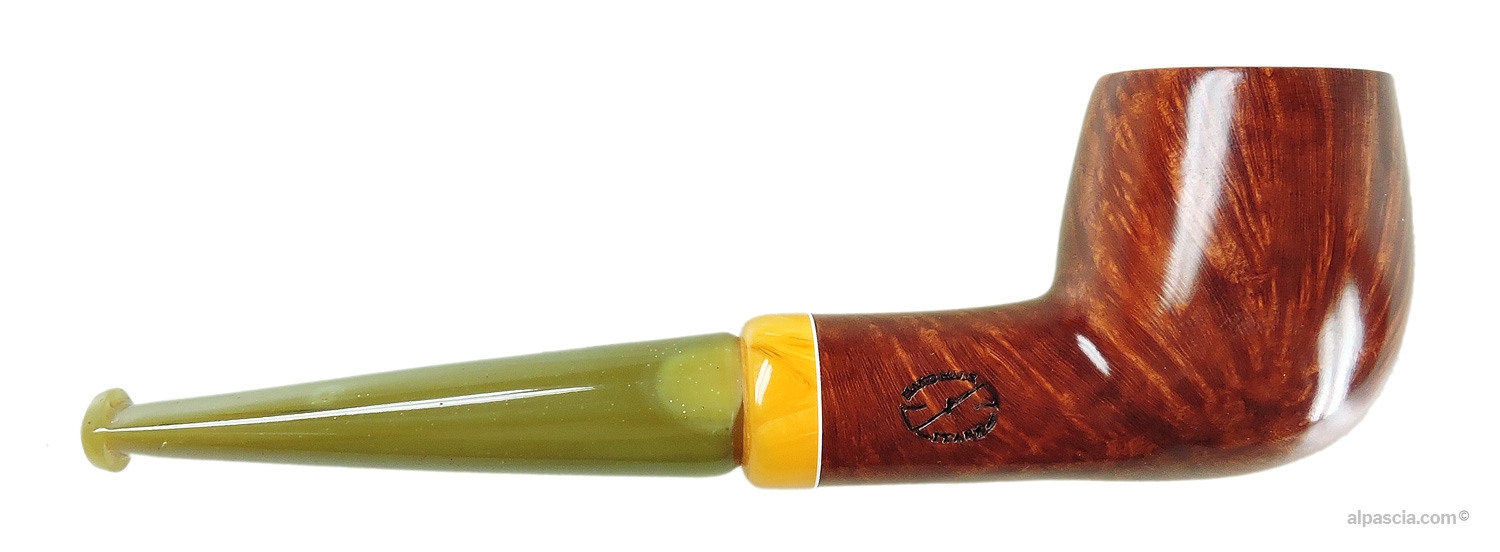 Amorelli 3 Stars Pipe - Right side view highlighting the flawless blonde briar and organic horn textures