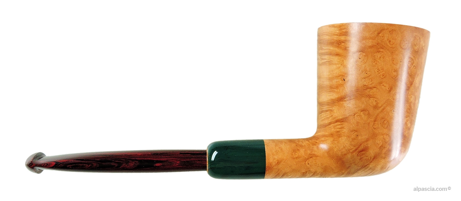 Pirocco Pipe - Right side view highlighting pristine vertical flame grain and flawless blonde wood