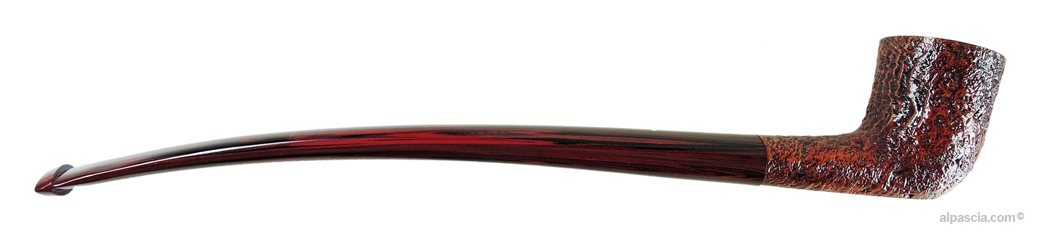 Pipa Dunhill Churchwarden Cumberland - Vista destra che mostra la sabbiatura marrone fine del vaso Dublin