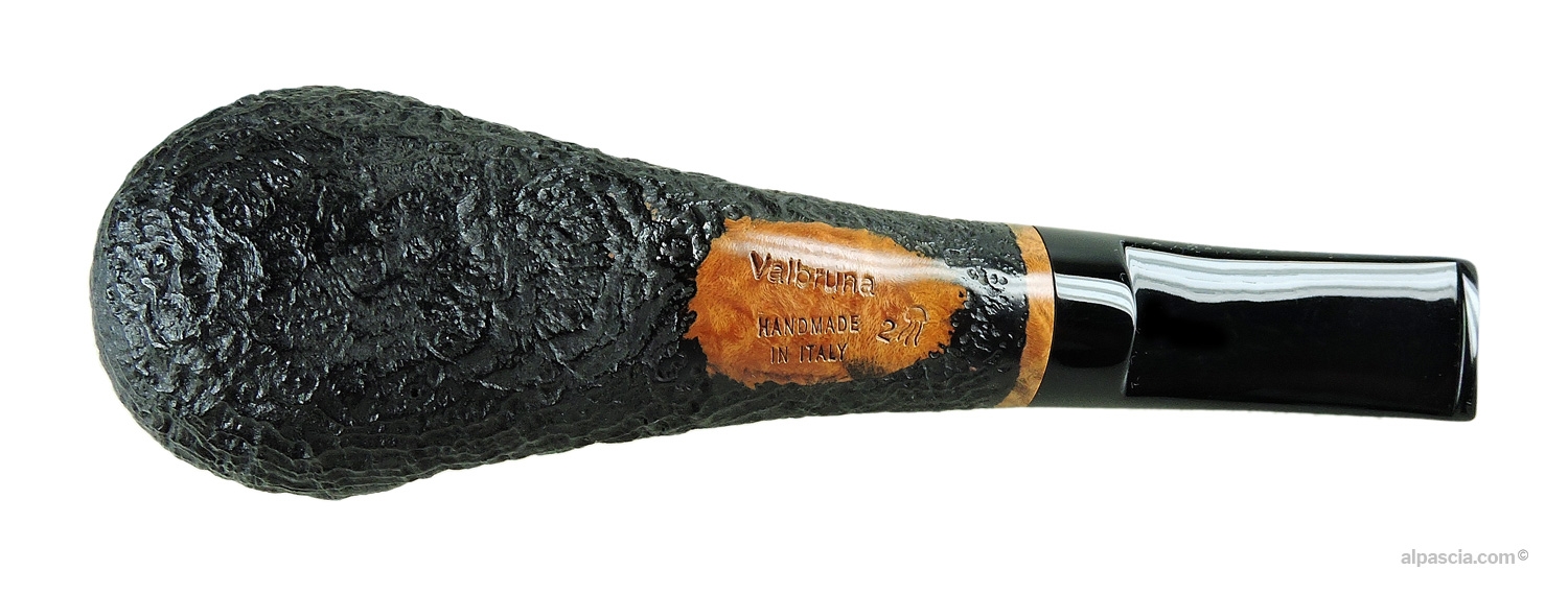Valbruna 2 Jellyfish Pipe - Bottom view of the shank showing authentic Valbruna and twin jellyfish stamps