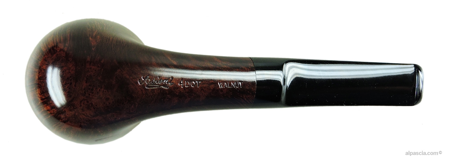 Pipa Sasieni 4 Dot Walnut - Vista inferiore del fusto con il marchio ufficiale Sasieni 4 Dot