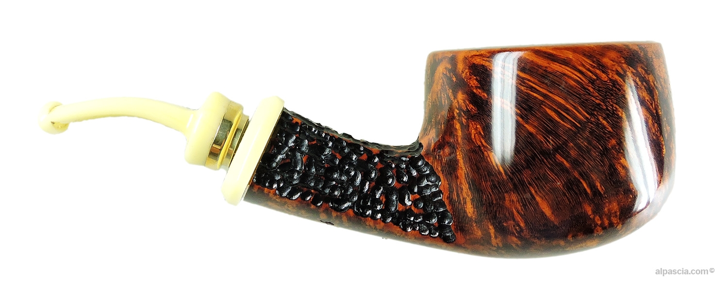 Neerup Structure Gr. 3 Pipe - Right side view showing the wide Pot bowl and acrylic stem junction