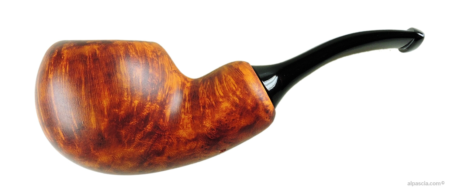 Chacom Reverse Calabash 691 Pipe - Smooth bent profile featuring a thick shank and acrylic mouthpiece