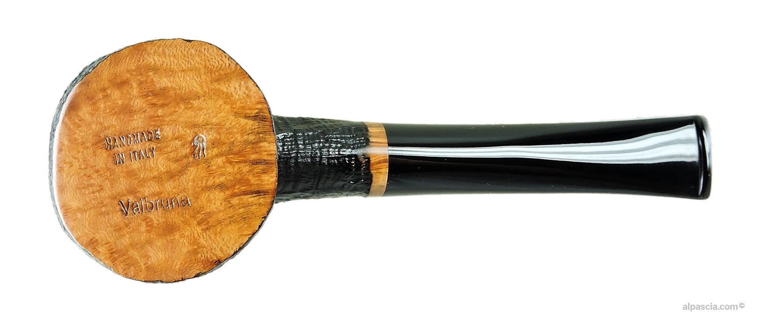 Valbruna Sandblasted 1 Jellyfish Pipe - Bottom view displaying official 1 Jellyfish hallmark