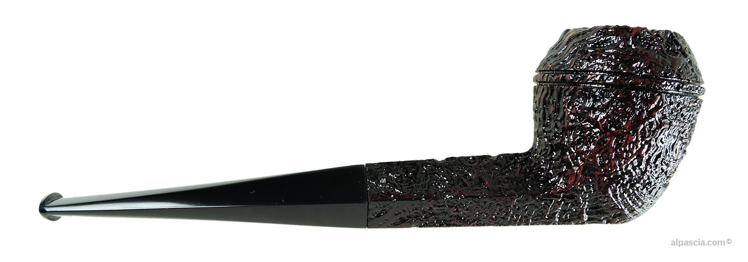 Pipa Ashton Pebble Grain XX - Vista destra con profonda sabbiatura Pebble Grain e doppie linee incise