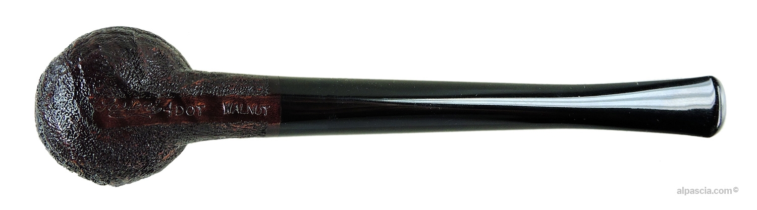 Pipa Sasieni 4 Dot Walnut - Vista inferiore del fusto con i punzoni ufficiali Sasieni 4 Dot Walnut