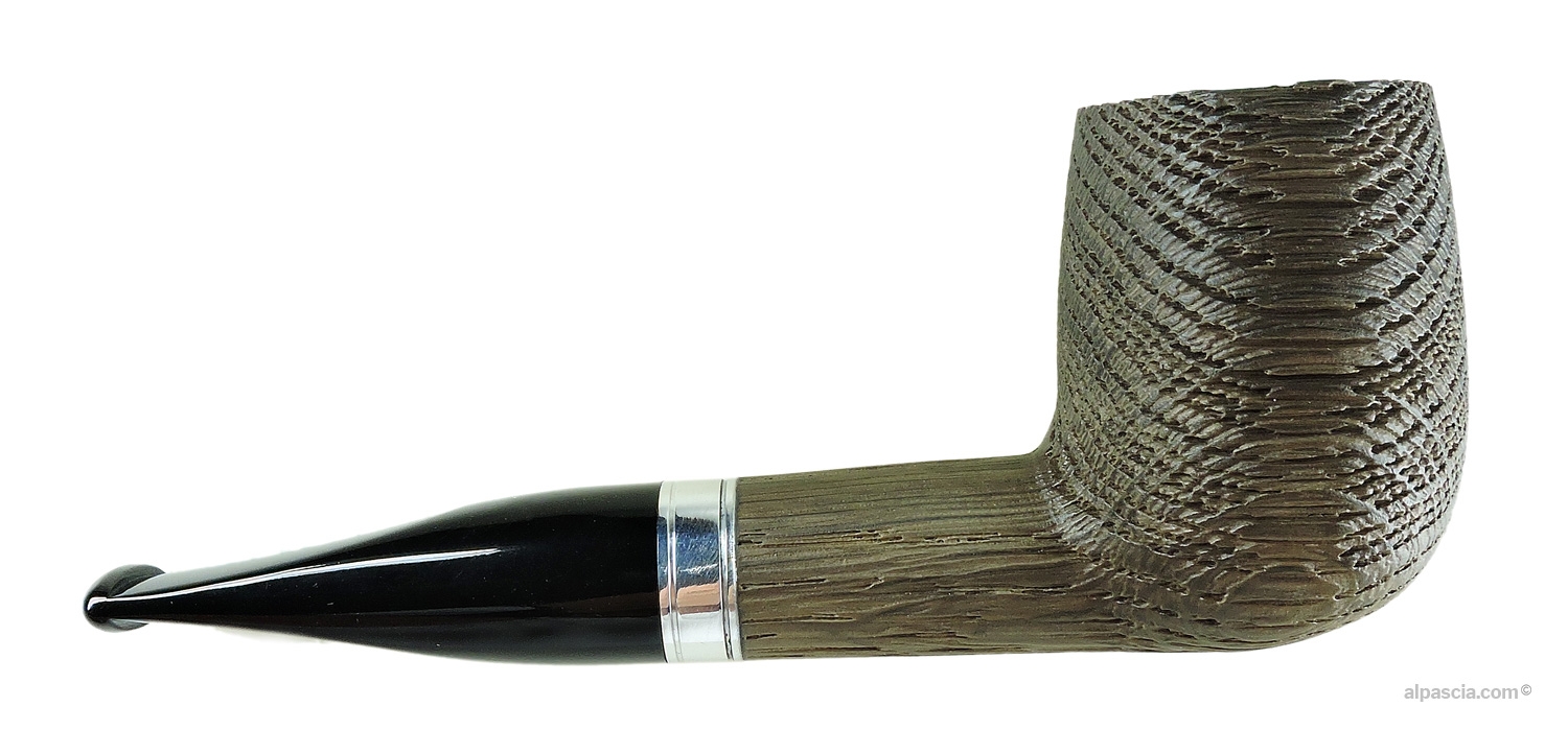 Chacom Maigret Morta 1201 Pipe - Right side view highlighting natural dark grain of ancient morta wood