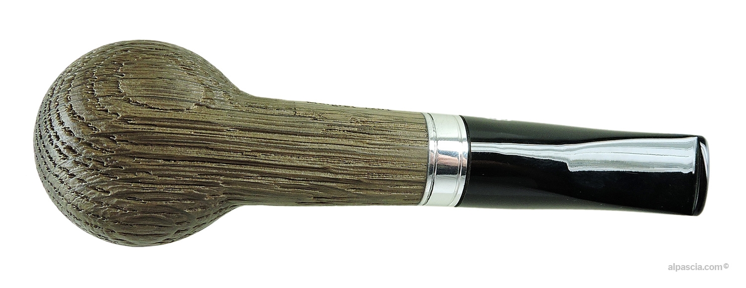 Chacom Maigret Morta 1201 Pipe - Bottom view displaying official Chacom Maigret hallmarks and code 1201
