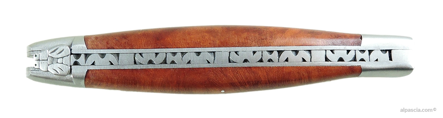 Forge de Laguiole Pipe Tool - Close-up of the iconic Laguiole bee emblem and maker hallmarks