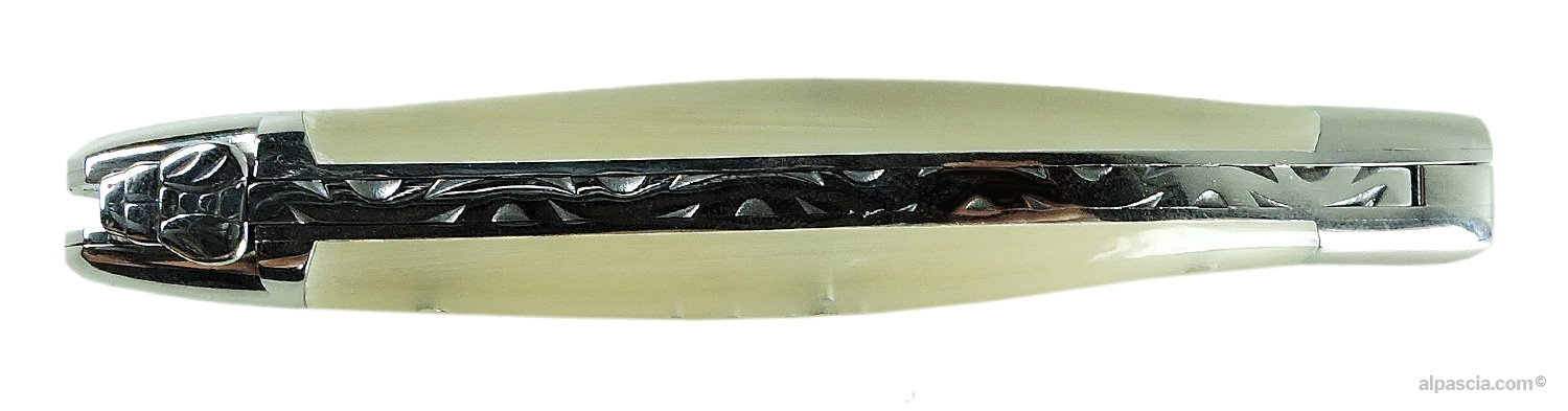 Forge de Laguiole Pipe Tamper - Close-up of the iconic Laguiole bee emblem and maker hallmarks