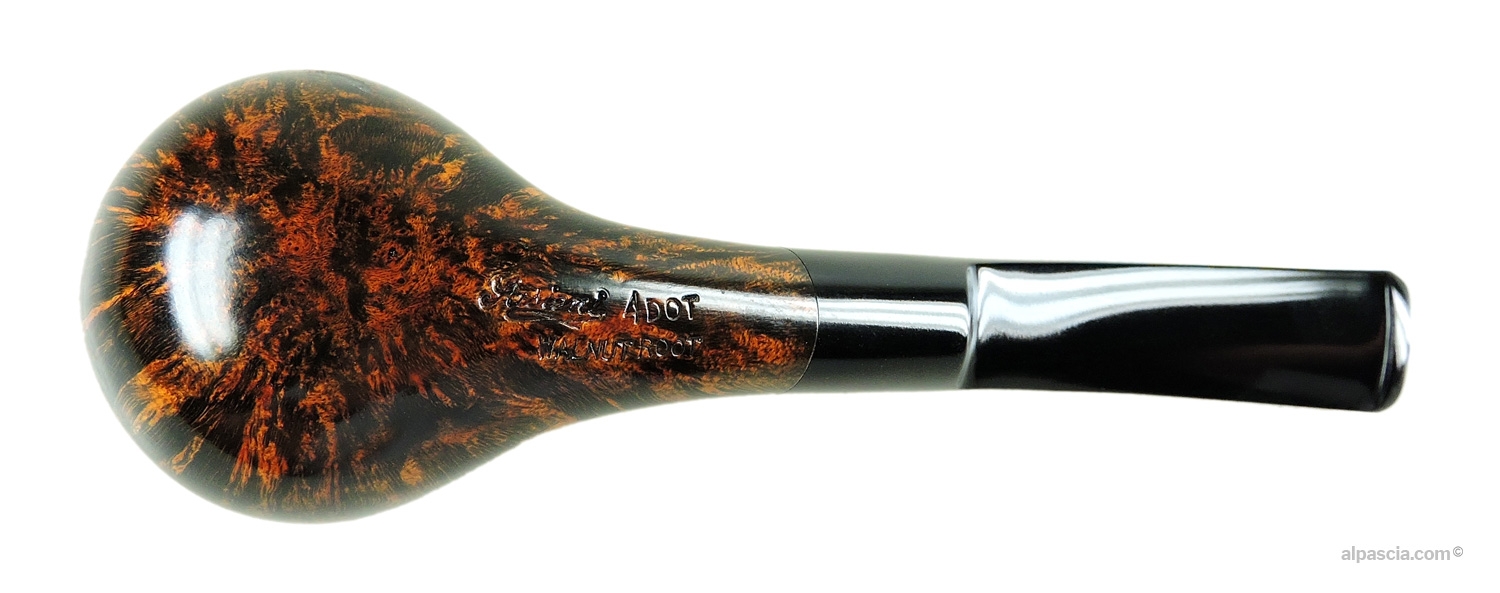 Sasieni 4 Dot Walnut Root Pipe - Bottom view displaying official Sasieni 4 Dot Walnut Root maker stamps