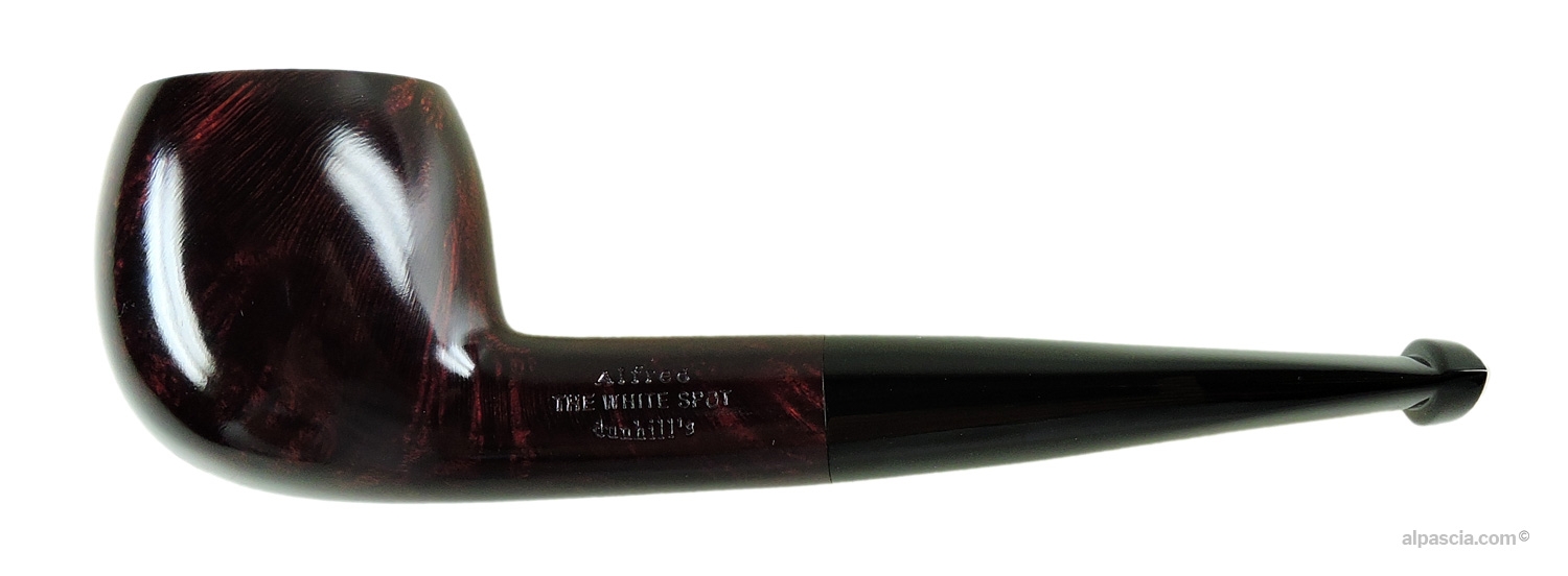 Dunhill Bruyere 2101 Group 2 Pipe - Straight Apple profile in smooth mahogany briar with black ebonite stem