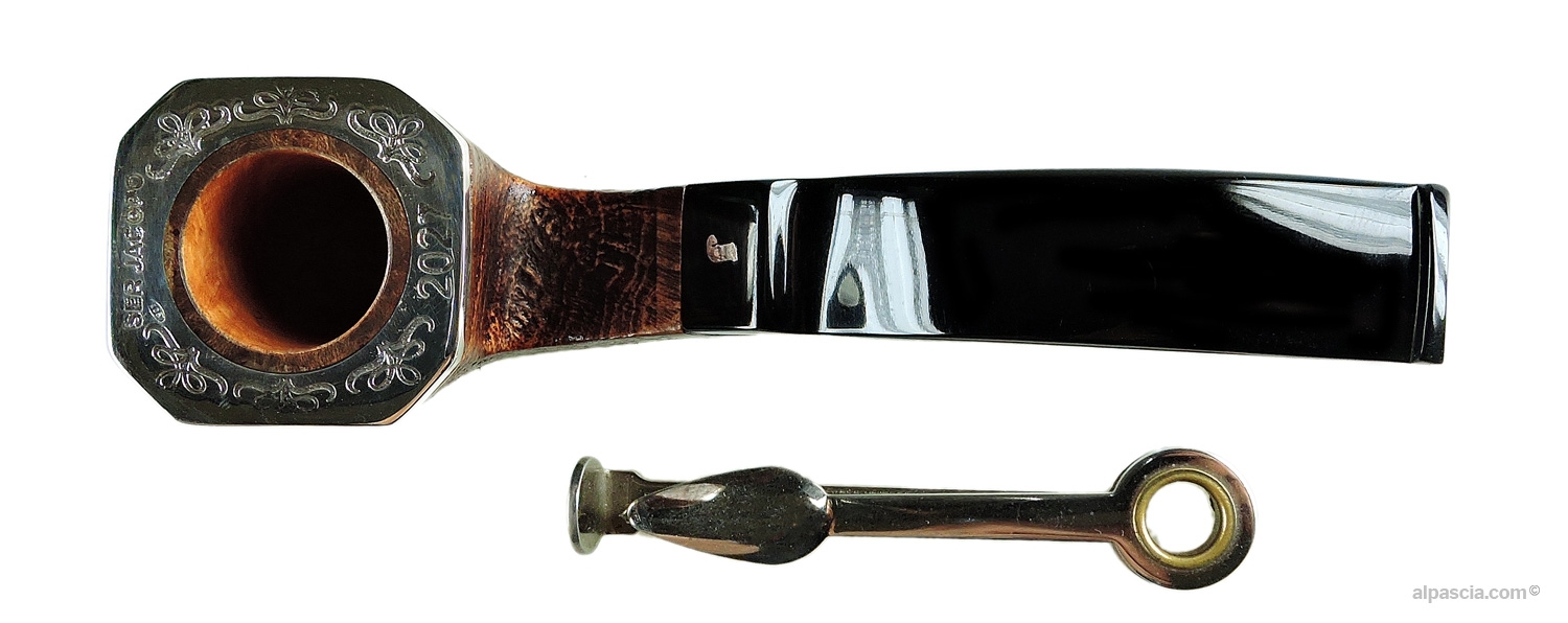 Ser Jacopo Domina 2027 S2 D 2 Pipe No. 02/333 - Top-down view looking into silver-protected rim and open chamber