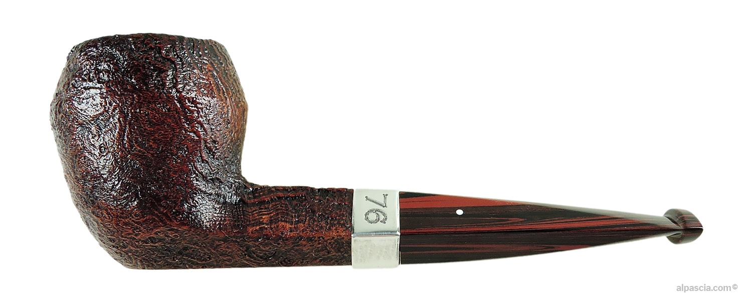 Dunhill Declaration of Independence Cumberland Pipe No. 12/19 - Straight Bulldog profile with silver band and stem