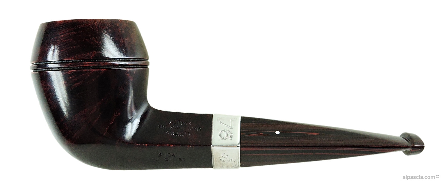 Dunhill Declaration of Independence Chestnut Pipe No. 14/21 - Straight smooth Bulldog profile with silver band