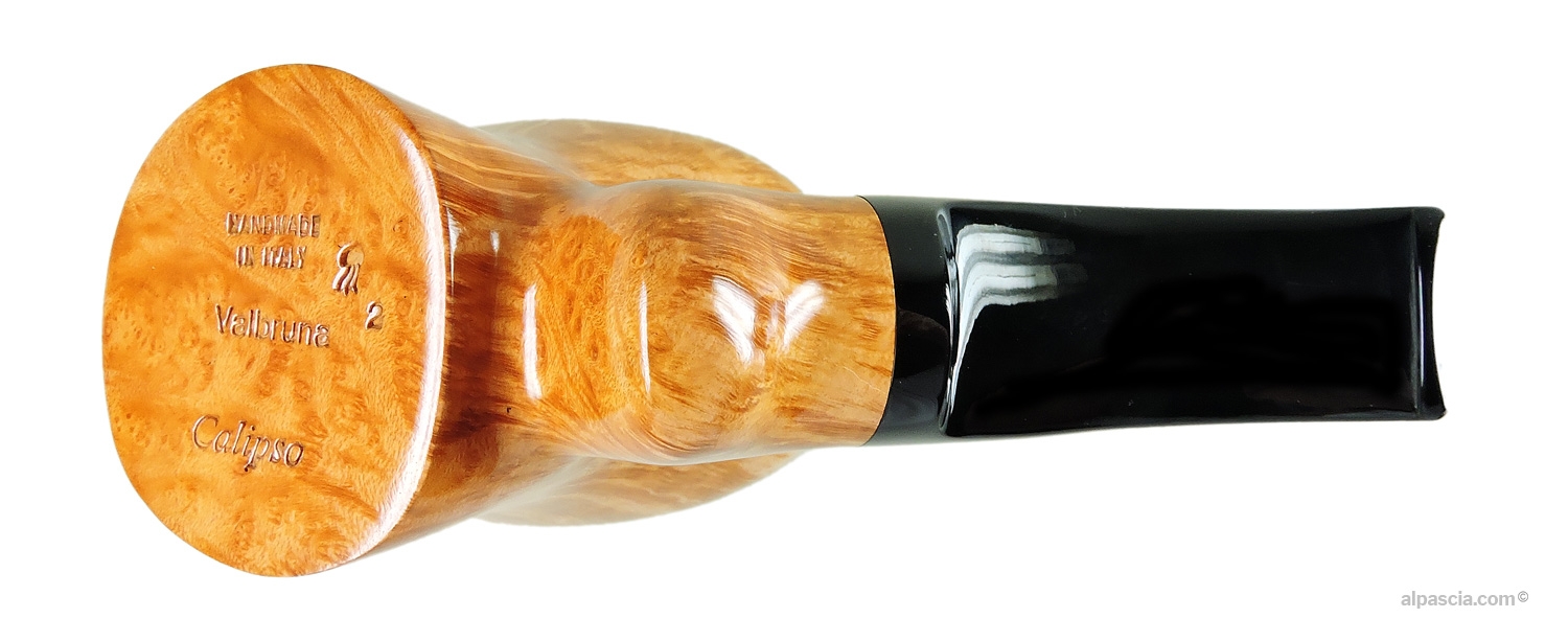 Valbruna Natural Smooth Calypso 2 Jellyfish Pipe - Bottom view displaying flat sitter base and official Valbruna stampings
