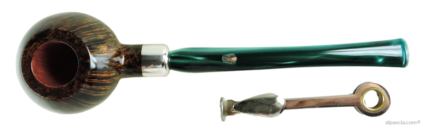 Valbruna Smooth Brown Prince 1 Jellyfish Pipe - Top-down view looking into the smooth rim and open chamber