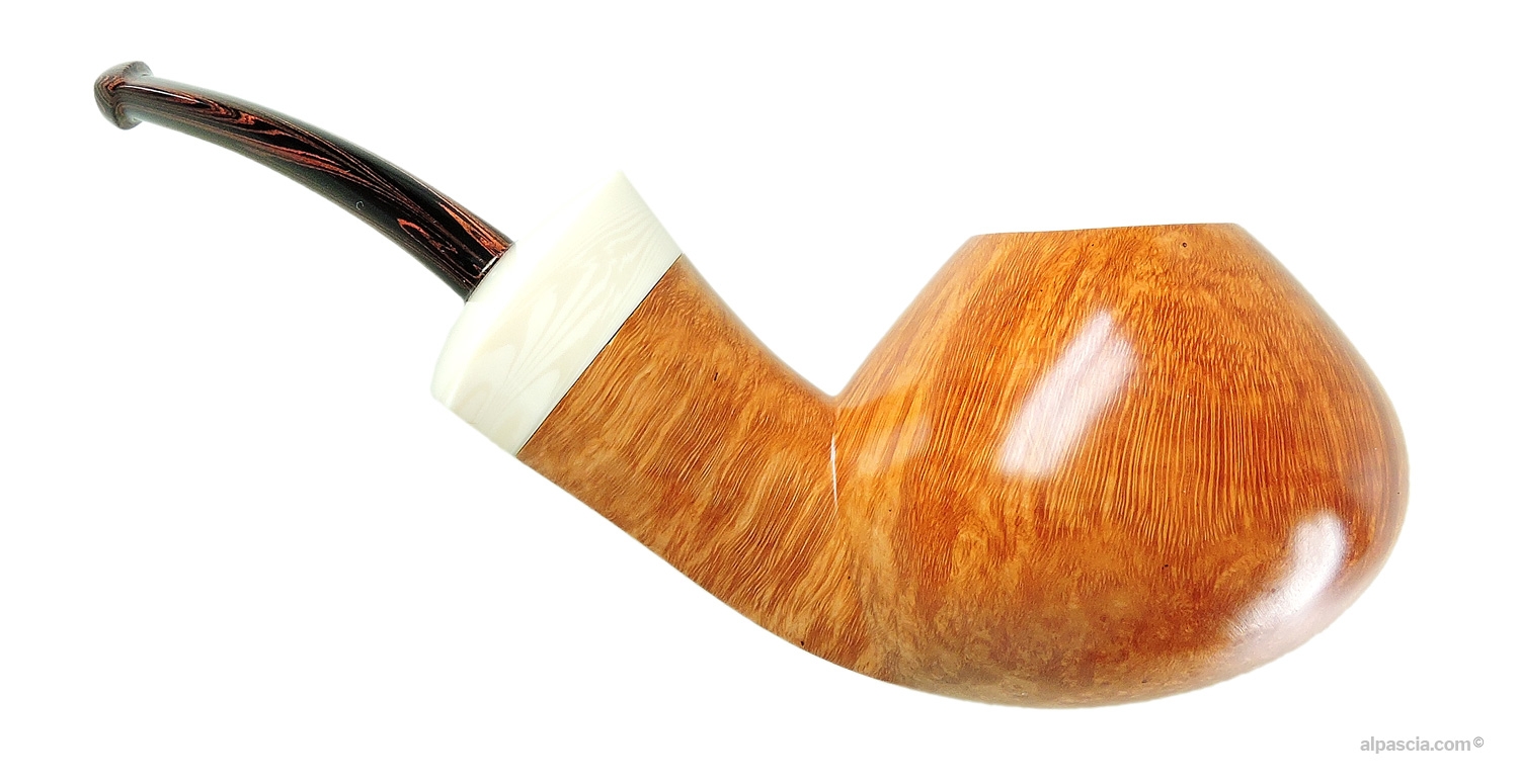 Ganci 2F Chubby Tomato Pipe - Right side view highlighting rich smooth stain and briar grain