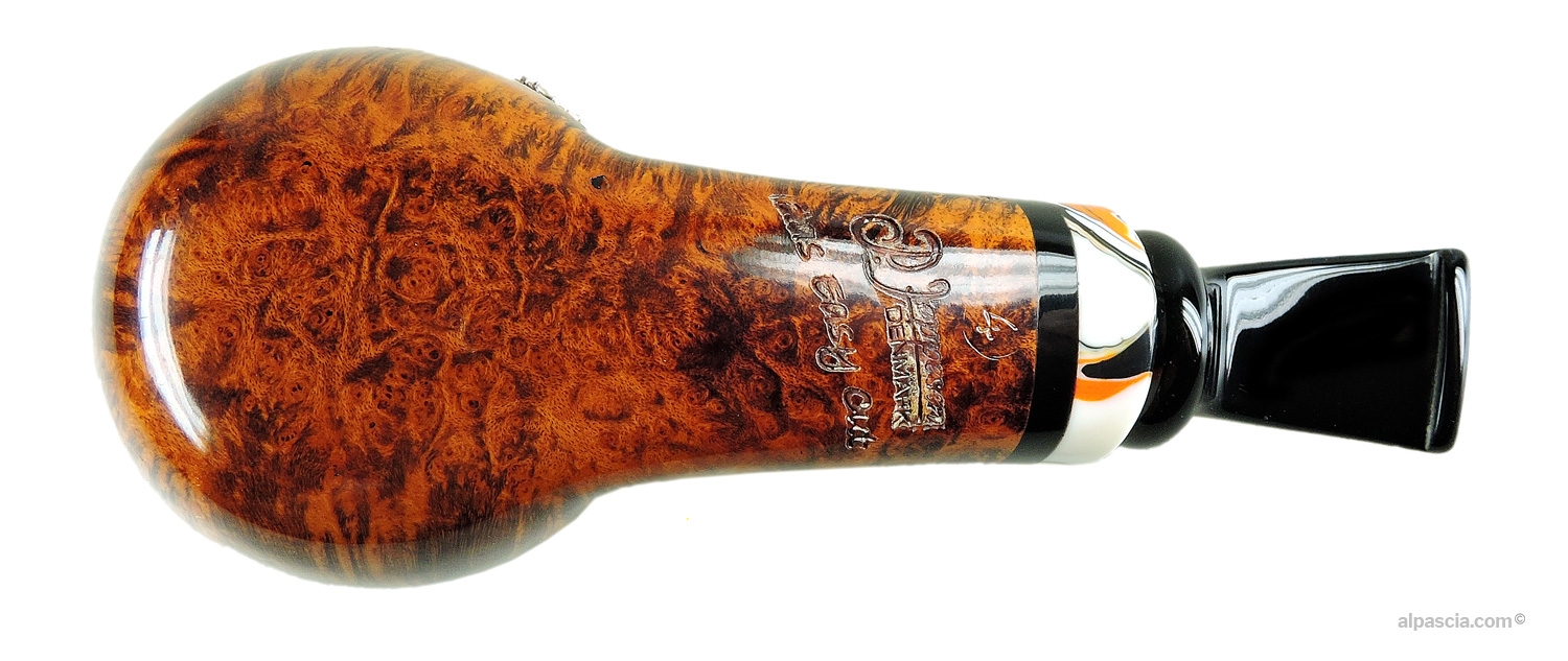 Peder Jeppesen Ida 4 Pot Pipe - Bottom view displaying smooth briar underside and official maker stampings