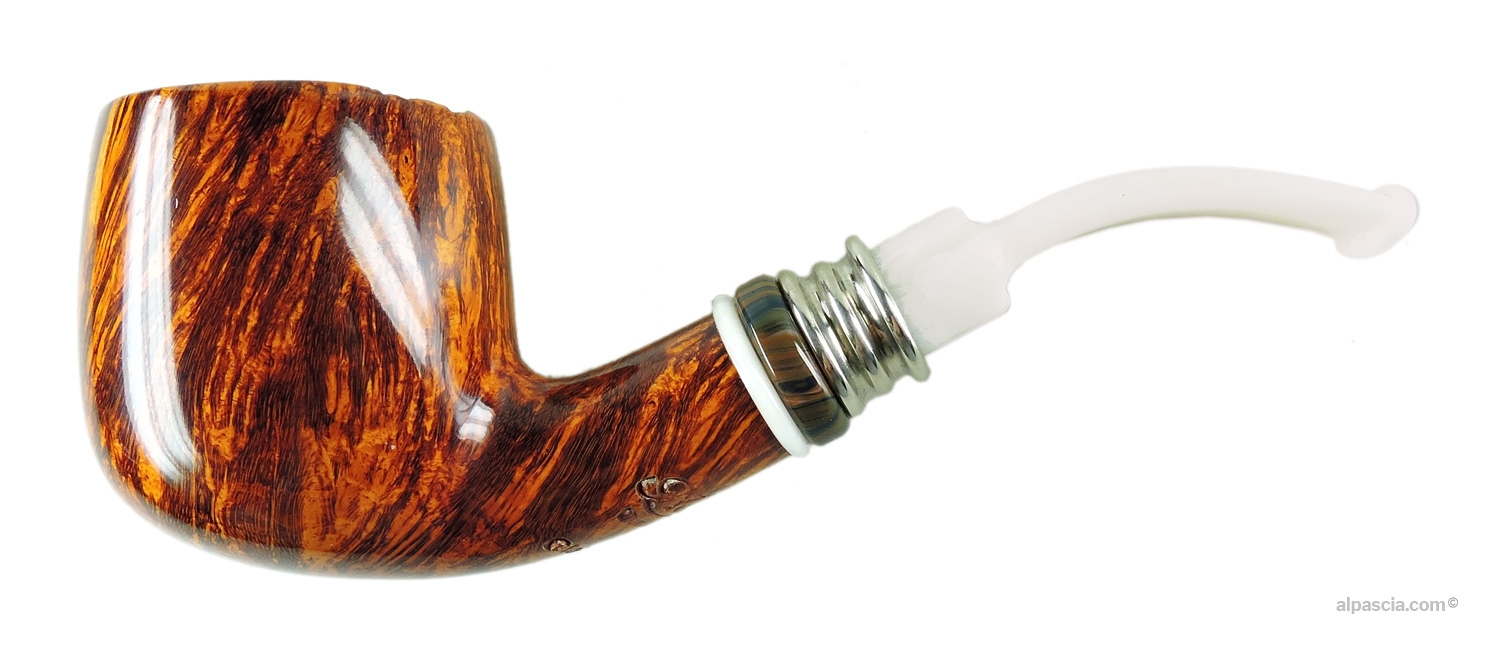 Neerup Classic Grade 5 Pipe - Smooth bent profile with elegant marbled white acrylic stem