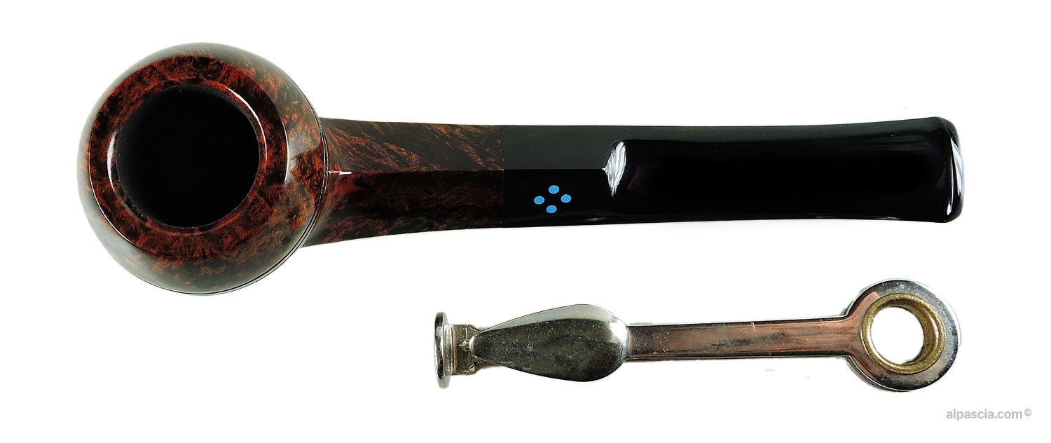 Pipa Sasieni 4 Dot Walnut Bulldog - Vista dall'alto del vaso a diamante e del cannello squadrato