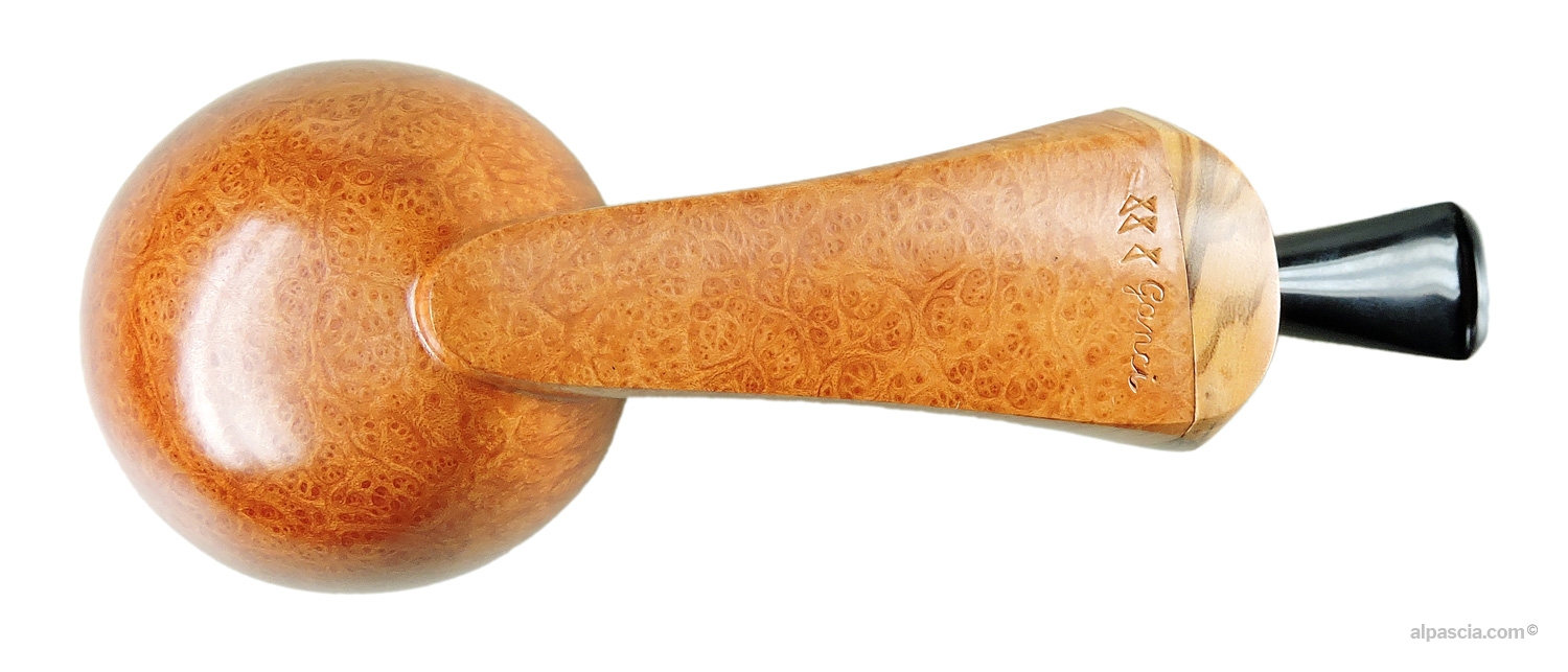 Ganci 3F Freehand Pipe - Bottom view displaying smooth shank lines and official Ganci 3F stampings