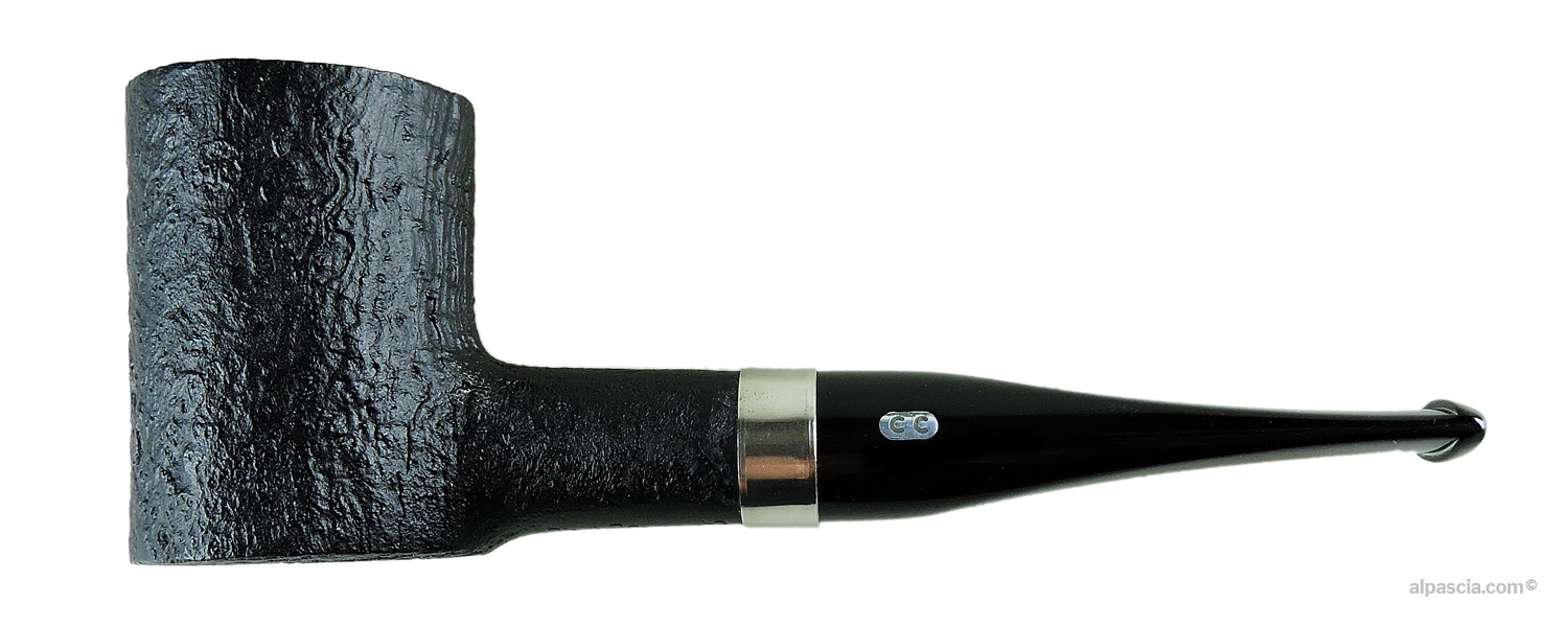 Chacom L'Essard 155 Pipe - Straight Poker profile in dark sandblast with metal band and black acrylic stem