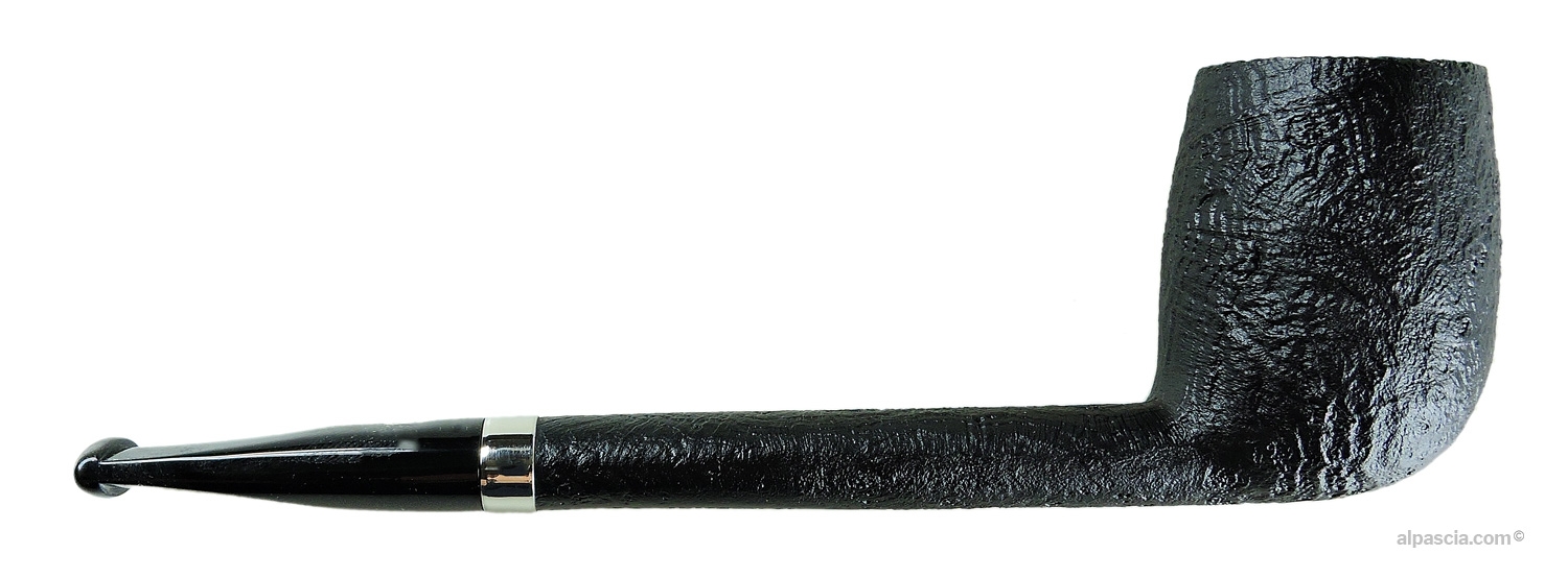 Pipa Chacom L'Essard 297 - Vista destra che risalta lo slancio del cannello e la tessitura sabbiata scura