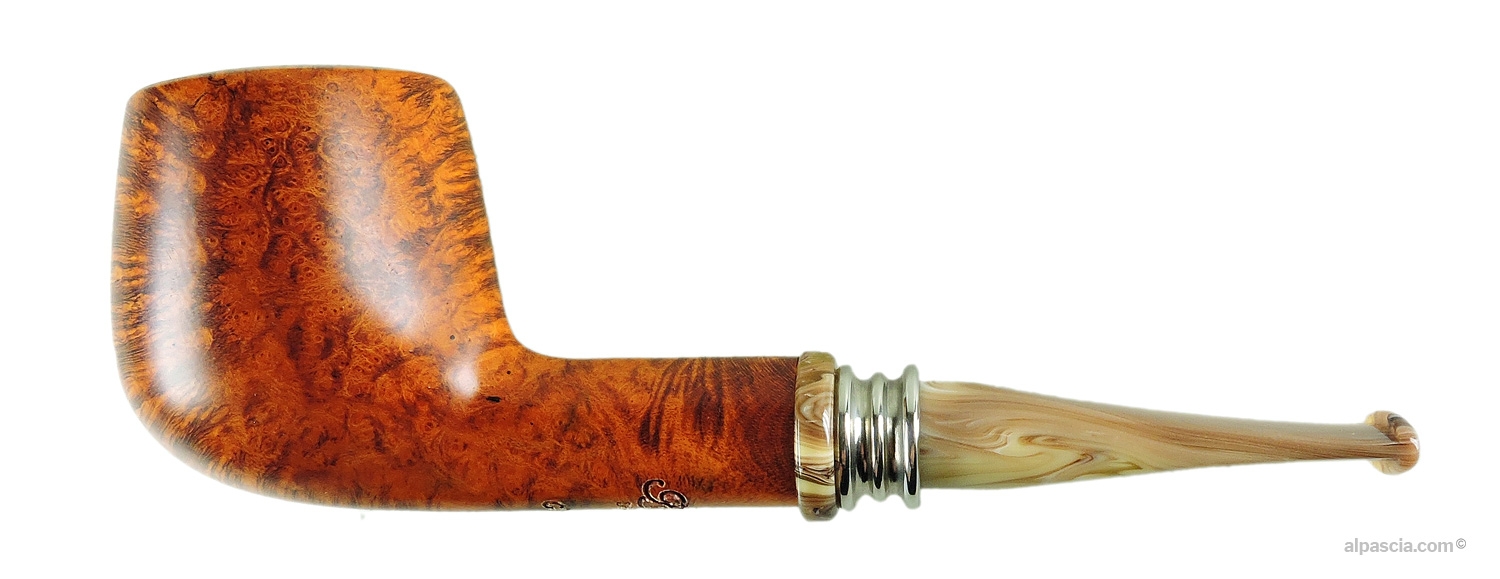 Neerup Classic Group 5 Pipe - Smooth straight profile with bright metal ring and light marbled acrylic stem