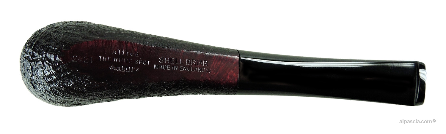 Dunhill Shell Briar 2421 Pipe - Bottom view of shank displaying clear official Dunhill 2421 stampings