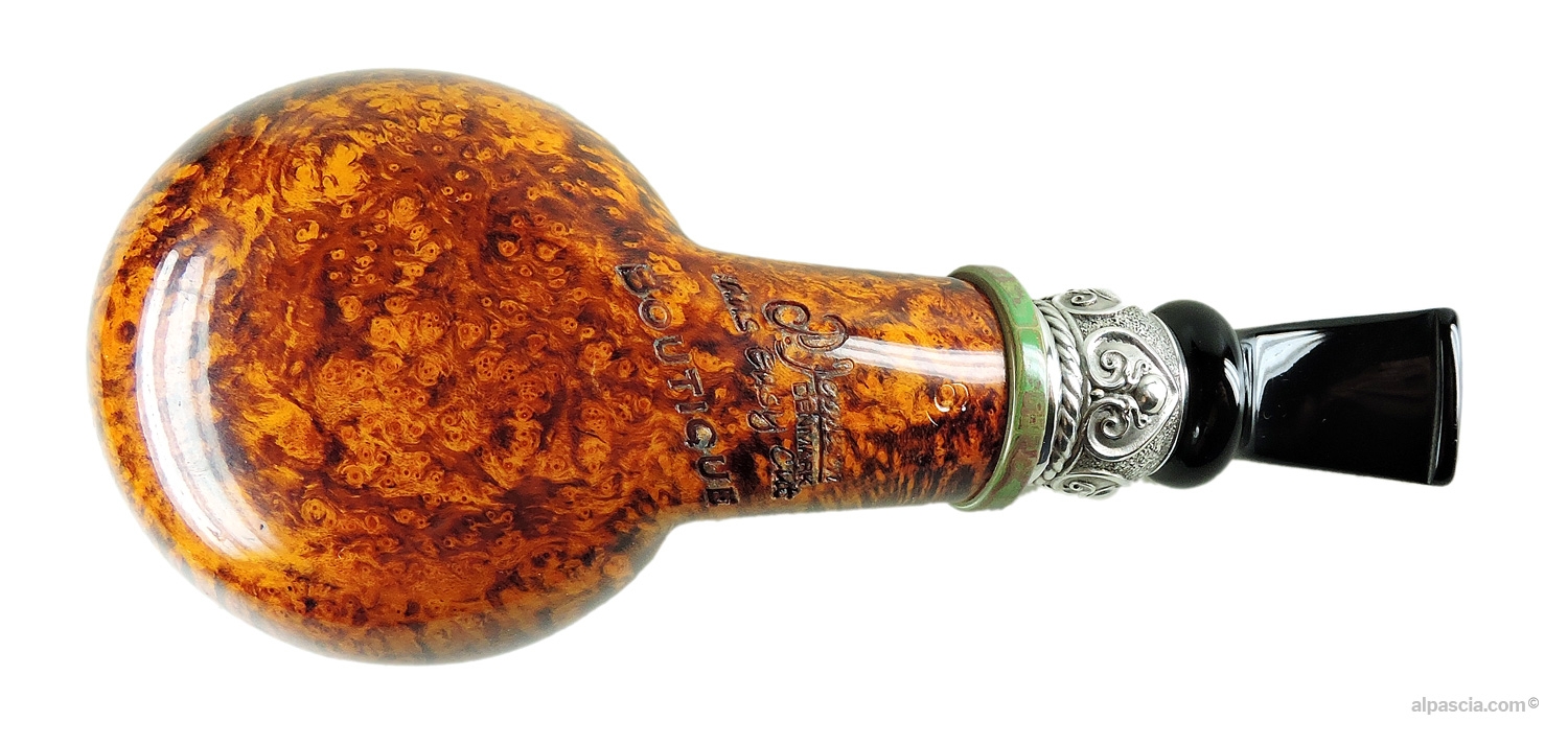 Peder Jeppesen Ida Boutique Gr 6 Pipe - Bottom view displaying shank lines and official Ida Boutique 6 stampings
