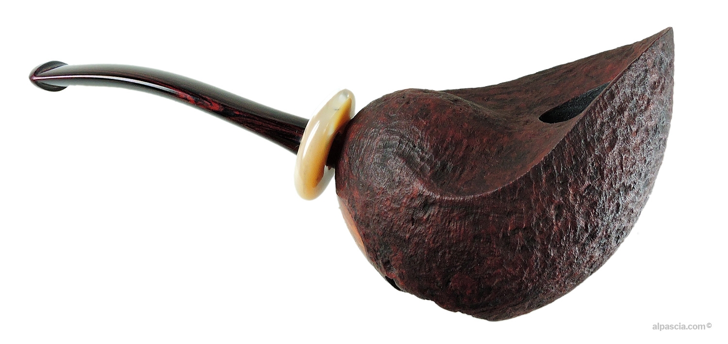 Bisonte Pascolini Nautilus Pipe - Right side view highlighting deep sandblasted grain and spiral geometry