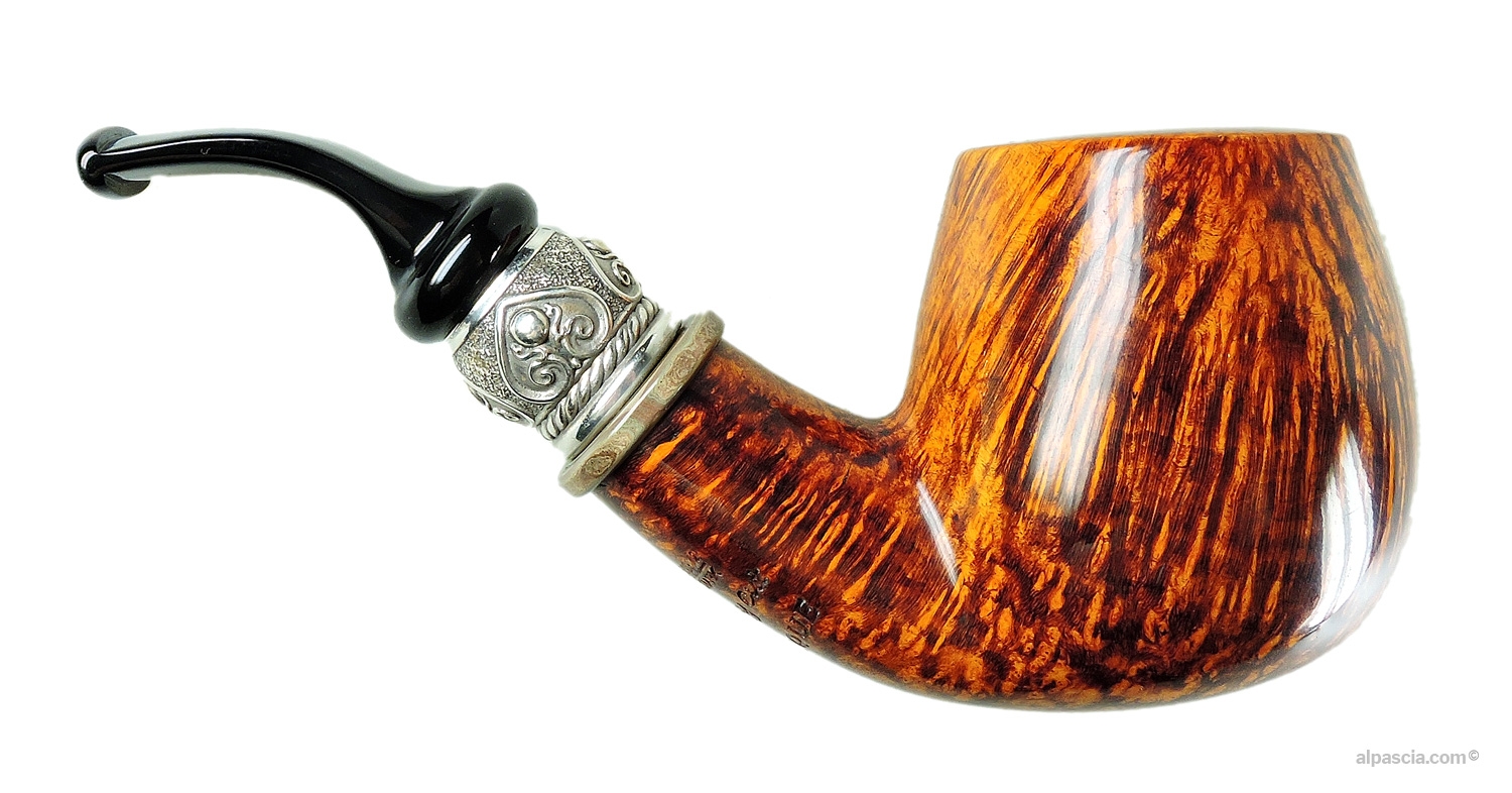 Peder Jeppesen Ida Boutique Gr 3 Pipe - Right side view highlighting natural grain and sweeping Danish free form lines