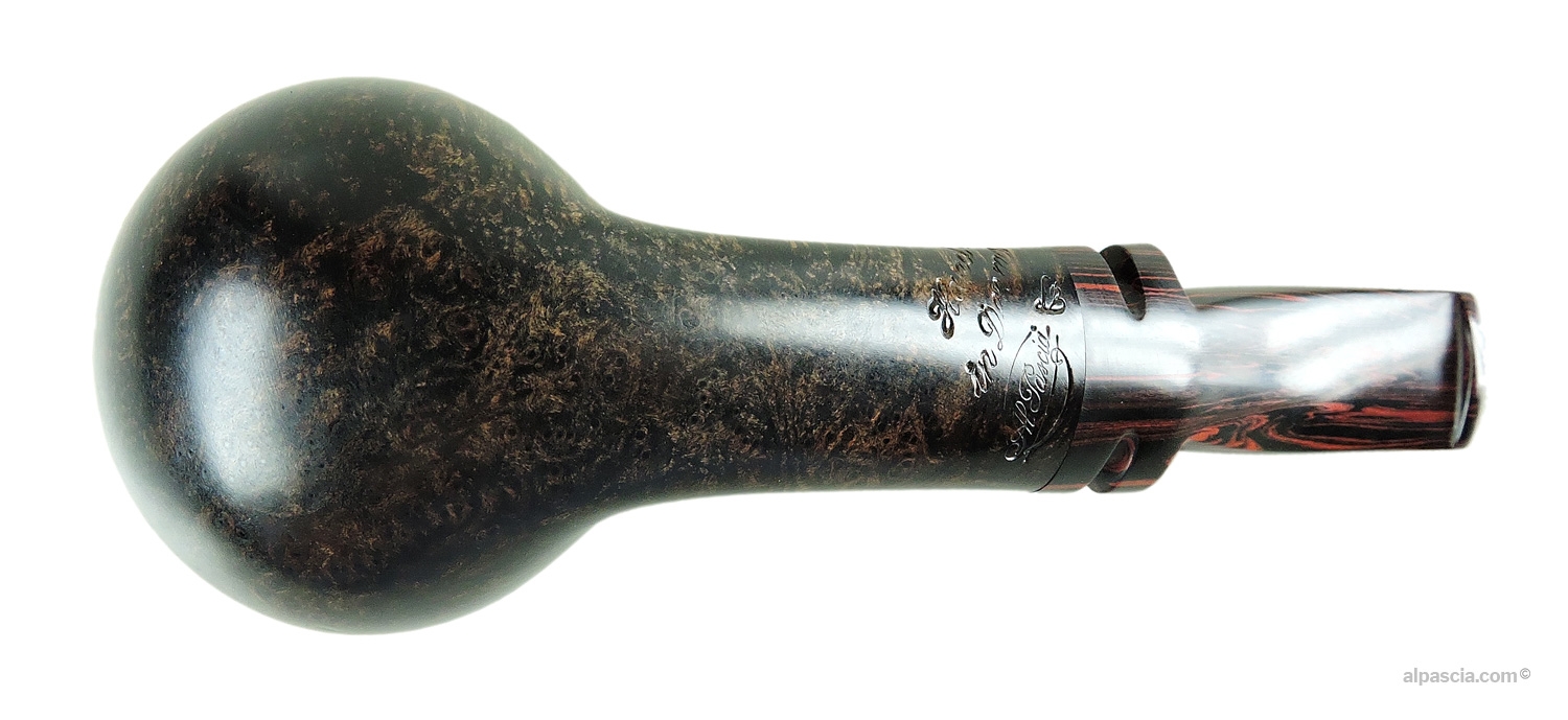 Vintage Leo Borgart Pipe - Bottom view of shank displaying official Vintage Leo Borgart stampings
