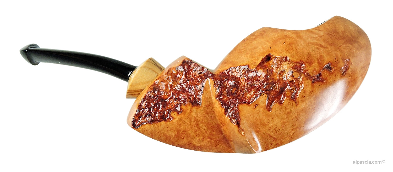 Pipa Ganci 2F Blowfish - Profilo liscio naturale con bark top sul lato, ghiera in olivo e bocchino in ebanite nera