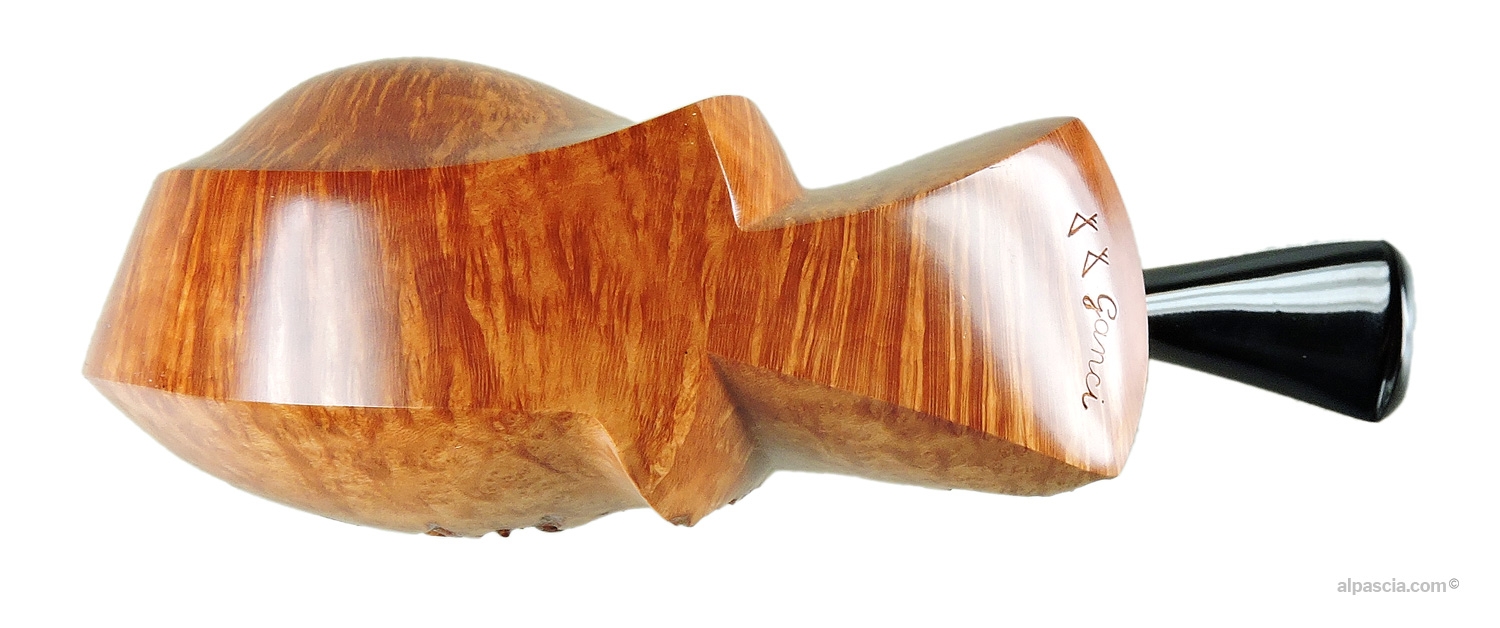 Pipa Ganci 2F Blowfish - Vista inferiore del cannello con punzonatura ufficiale Ganci 2F