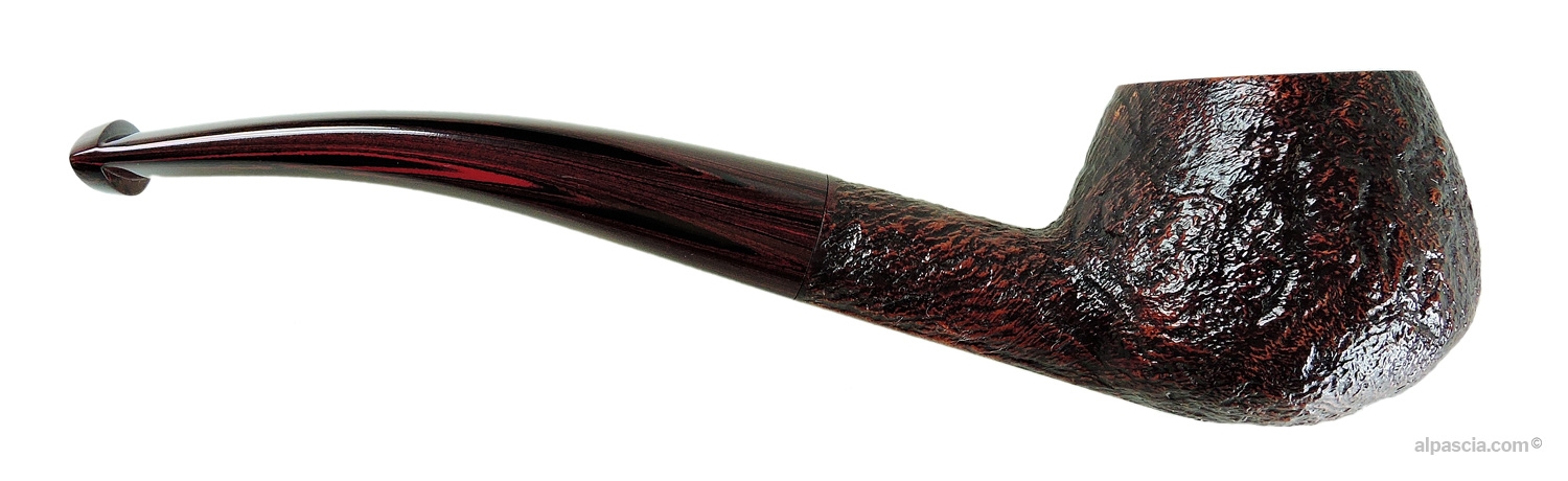 Dunhill Cumberland 5128 Diplomat Pipe - Right side view highlighting rich brown sandblasted texture and Diplomat shape